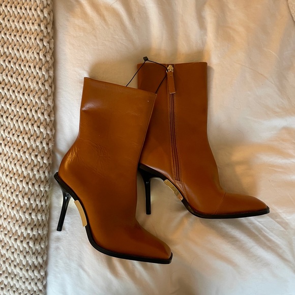 Zara Shoes - Square Toe High Heel Leather Ankle Boots